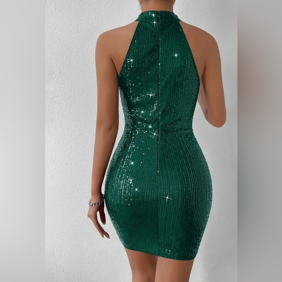 Green Sequin Halter Neck Ruched Bodycon Mini Dress - Picture 2 of 5
